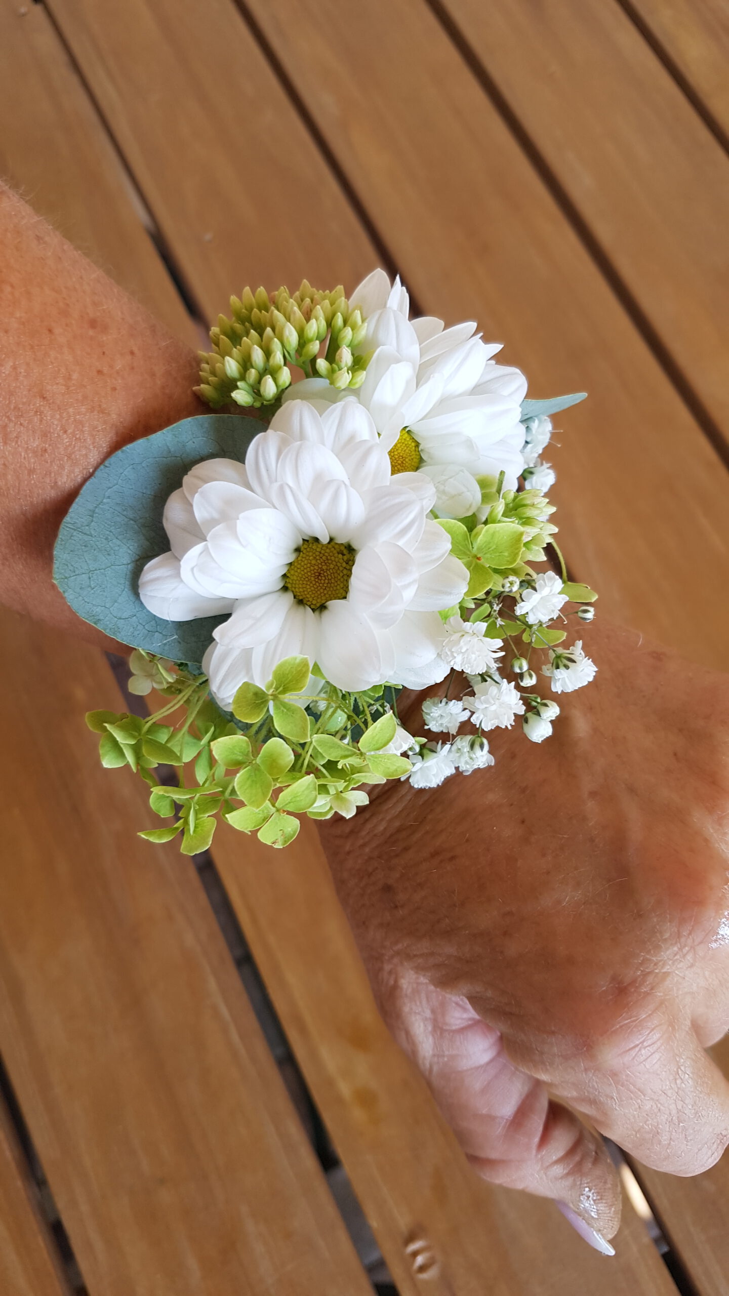 florales Armband weiße Chrysantheme